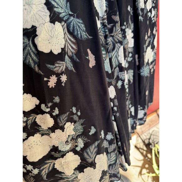 Love Johnny Was Amaya Tunic Floral Print V-Neck LINED Size Medium $243 - Picture 13 of 13